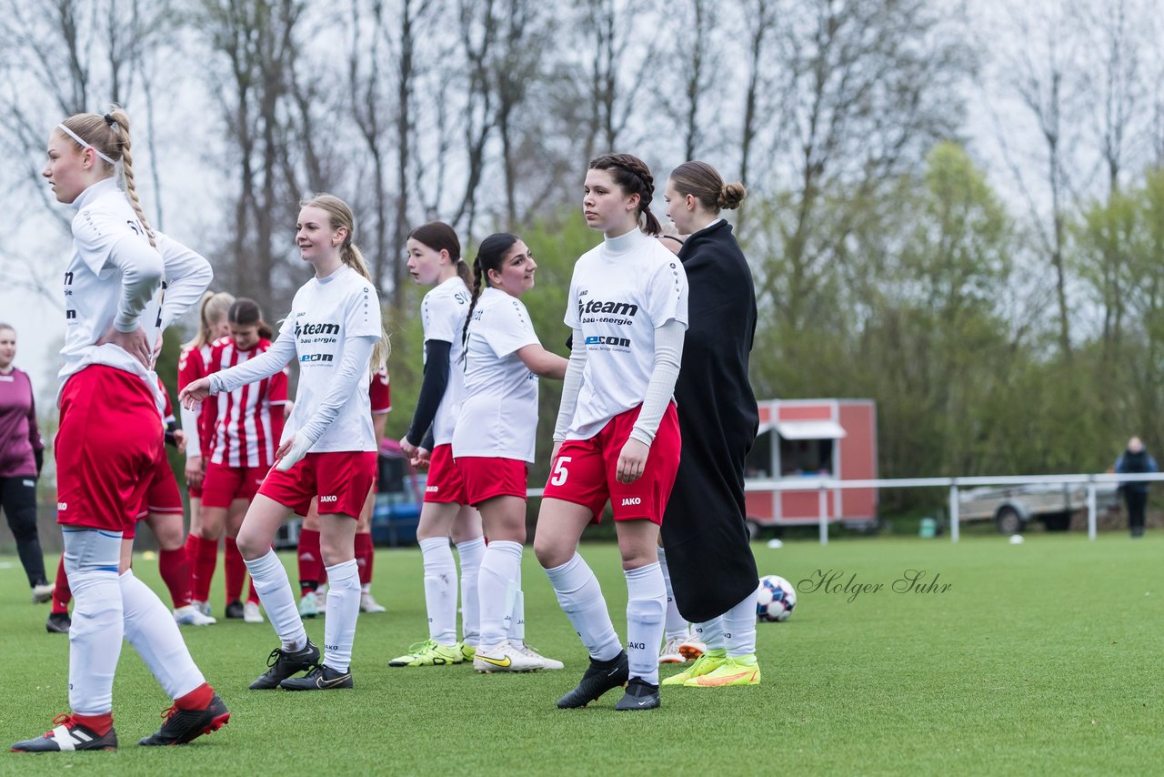 Bild 342 - wBJ SV Wahlstedt - TuS Tensfeld : Ergebnis: 0:0